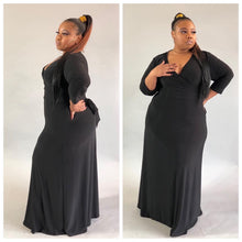 Load image into Gallery viewer, Black a Maxi Dress.
